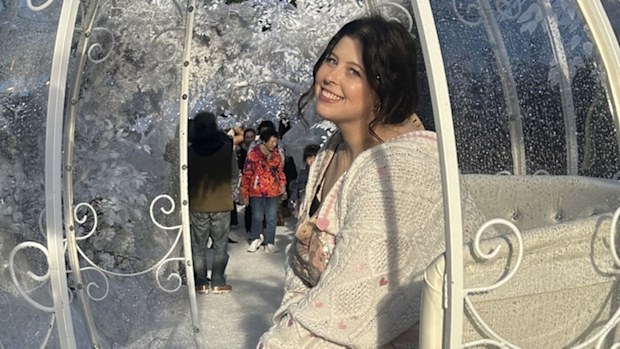 Kristy Lee Kelly is a self-described 'lover of words' who fell into ghostwriting as a side hustle.