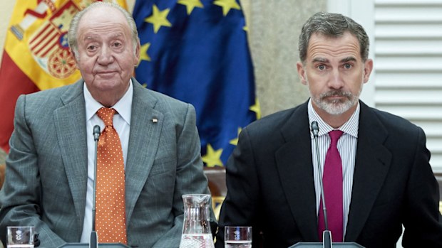 King Juan Carlos (left) and King Felipe VI of Spain (right) attend a meeting with COTEC Foundation at the Royal Palace on May 14, 2019 in Madrid, Spain.