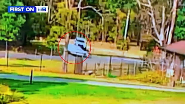 The driver of the ute attempted to block the suspected thieves from escaping. 