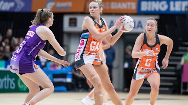 Giants' captain Jo Harten in action.