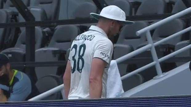 Josh Hazlewood bowled only one over before coming off the field on the fourth morning of play in the third Test between Australia and India.
