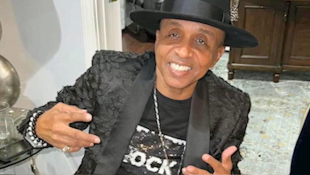 Kool & The Gang hype man Michael Sumler, known as Chicago Mike, dies at 71 