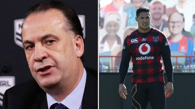 Peter V'landys, Roger Tuivasa-Sheck