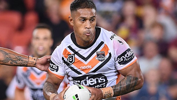 Michael Chee Kam of the Tigers
