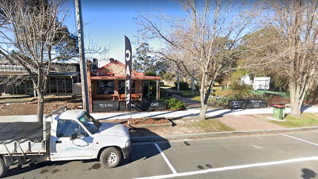 The owner of Pelican Point Coffee Lounge is braced for more turbulence in the weeks ahead, as the Victoria-New South Wales border closes.