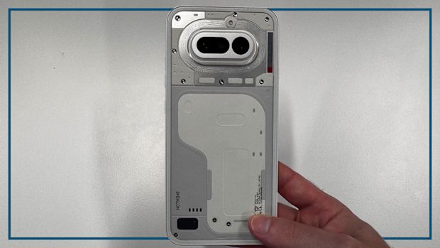 9PR: Nothing Phone (4a) back