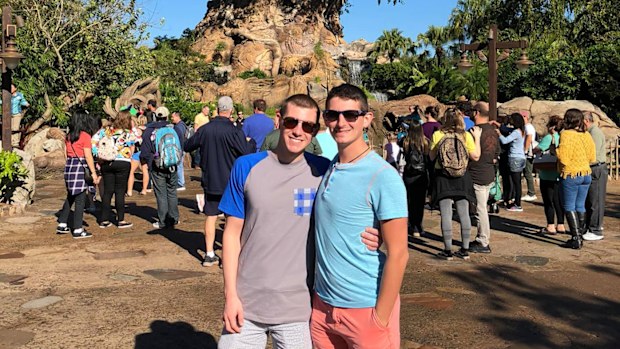 Storm-chaser proposes to boyfriend right by whirling tornado 