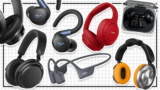9PR: Headphones