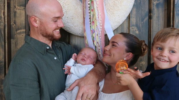 Influencer Emilie Kiser with her two sons and husband