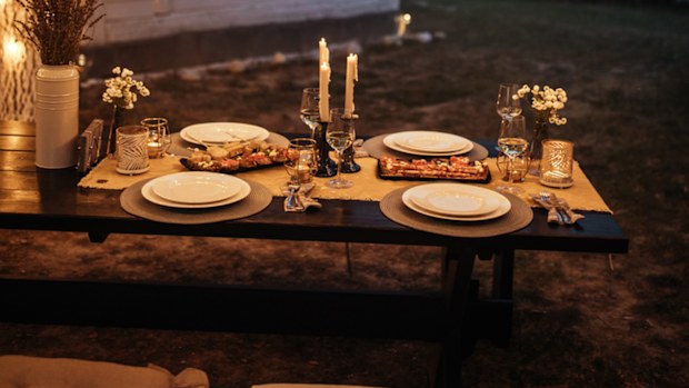 Table setting inspiration that's perfect for your next dinner party