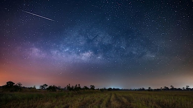 Most meteorites break up in the Earth's atmosphere as "shooting stars".