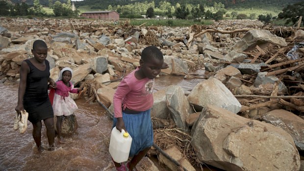 2403_nh_cycloneidai_4