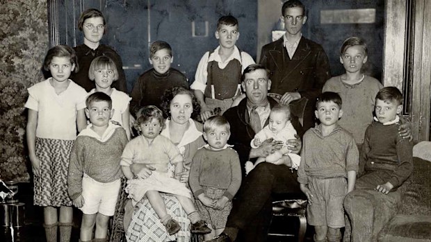 Lucy Timleck and 13 of her 16 children.