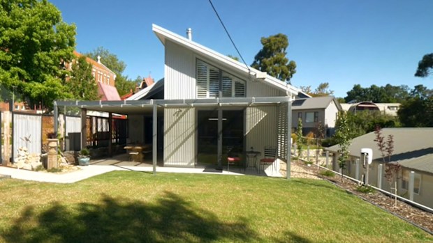 Catriona Rowntree Country House Hunters Australia Season 3 2022 Tom and Kathy Beechworth