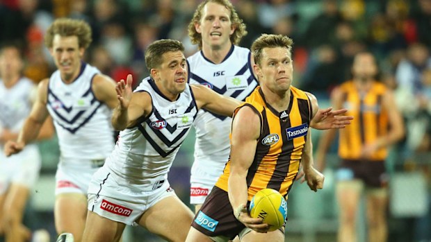 Fremantle meet Hawthorne in the  first preliminary final at Subiaco Oval