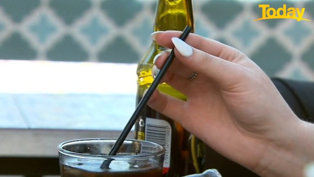 Single use plastic straw cafe