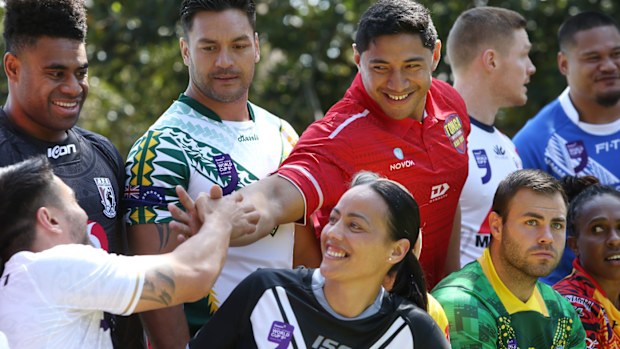 Taumalolo shares a friendly hand shake ahead of World Nines