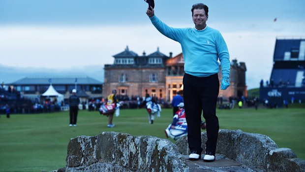 Tom Watson bids farewell from the Swilcan Bridge during the 2015 Open Championship.