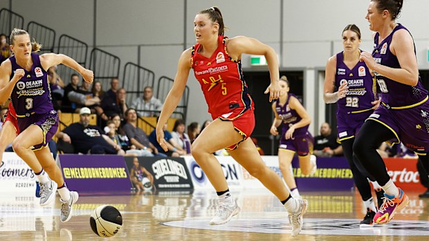 Teen sensation Isobel Borlase is set to make her Opals debut.