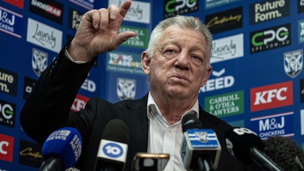 Phil Gould speaks at a Bulldogs press conference.