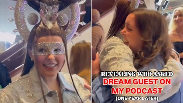Jojo Siwa Dance Moms reunites with the woman behind Dream Guest on my Podcast Meme
