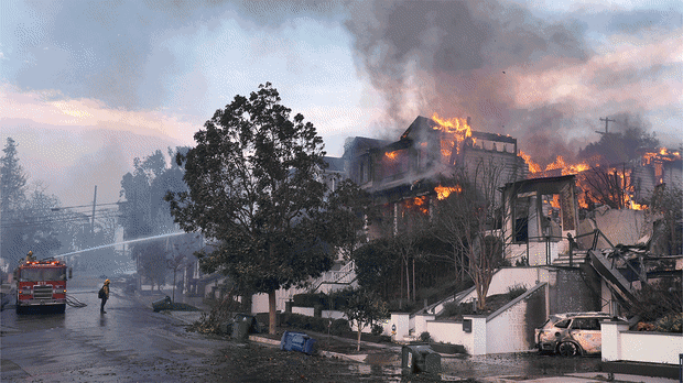 State of emergency as thousands flee Los Angeles wildfires