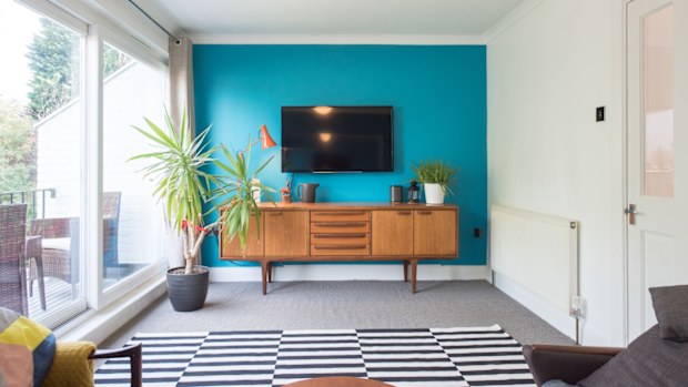 Lounge Room 