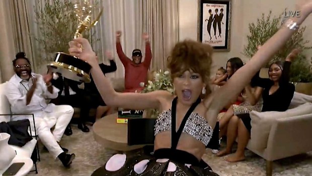 Zendaya celebrates winning Lead actress in a Drama Series.