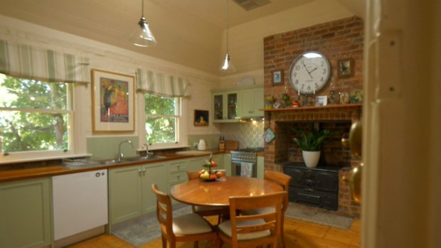 Catriona Rowntree Country House Hunters Australia Season 3 2022 Tom and Kathy Beechworth