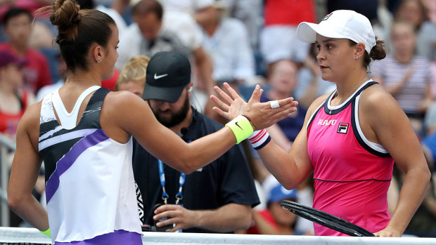 Ash Barty continues through to the next round at the US Open