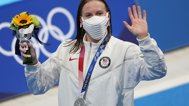 Silver medalist Lilly King of Team United States celebrates after the medal ceremony for the Women's 200m Breaststroke Final on day seven of the Tokyo 2020 Olympic Games at Tokyo Aquatics Centre on July 30, 2021 in Tokyo, Japan. (Photo by Tom Pennington/Getty Images)
