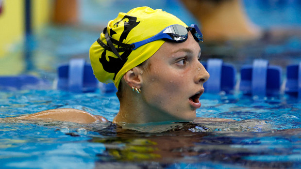 Summer McIntosh is the new world record holder in the 400 metres freestyle.
