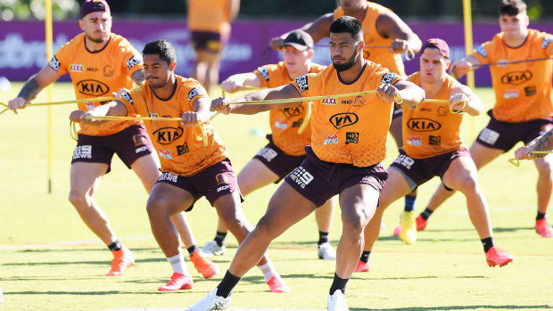 Broncos players train ahead of their crucial win against the Bulldogs. 