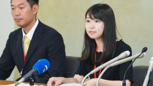 Thousands back petition for Japan to ditch high heels in the workplace