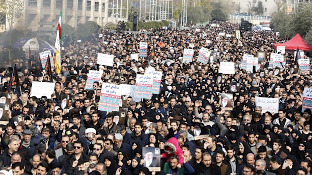 Thousands of Iranians take to the streets to mourn the death of Iranian Revolutionary Guards Corps (IRGC) Lieutenant general and commander of the Quds Force Qasem Soleimani during an anti-US demonstration