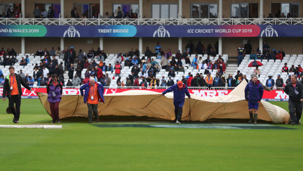 Rain has forced the abandonment of the World Cup game between India and New Zealand.