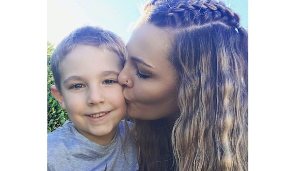 How sharing a makeup brush almost killed a Queensland mum 