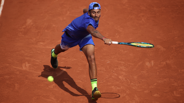 Nick Kyrgios competes at Roland-Garros in 2017.