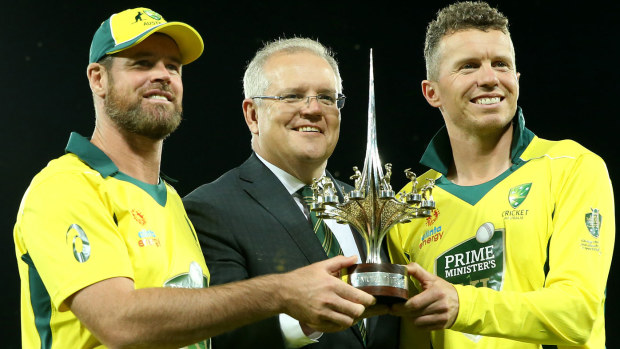  Dan Christian of the PM's XI, Prime Minister of Australia Scott Morrison and Peter Siddle