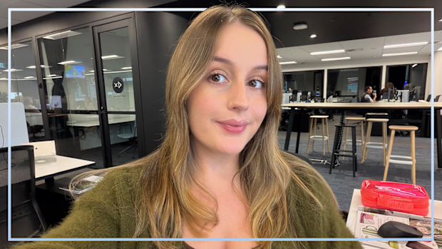 9PR Dior stick foundation review