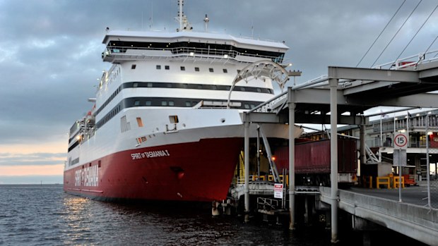 Anyone entering Tasmania will be required to go through a 14-day quarantine.