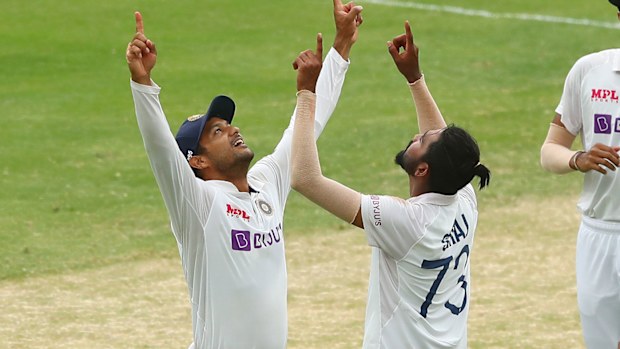 Mohammed Siraj celebrates a strong fourth day spell at the Gabba. (Getty)