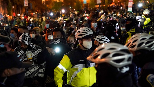 Tensions rising outside White House as election results loom