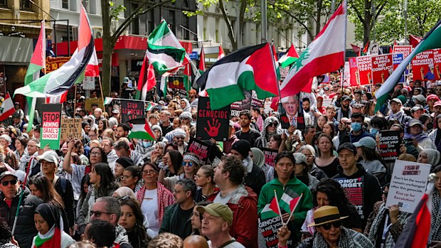 Pro-Palestine protests: Heavy police presence as demonstrations take ...