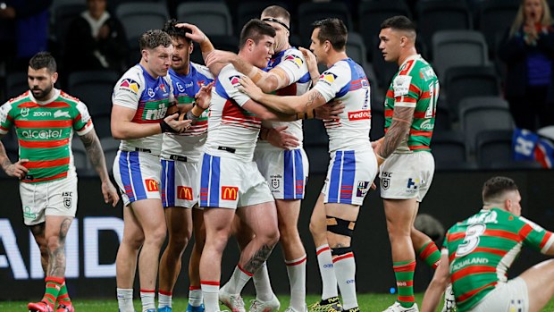 NRL Rd 10 - Rabbitohs v Knights