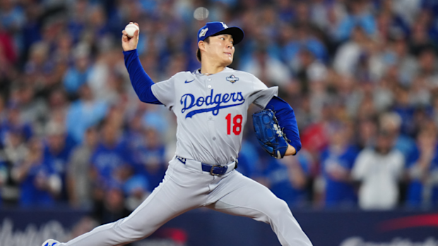 Yamamoto lanzó el Juego 7 de la Serie Mundial sin un día de descanso.