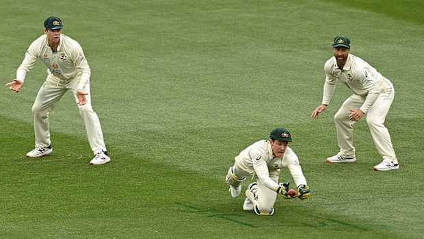 Tim Paine drops Shubman Gill on day two of the Boxing Day Test.