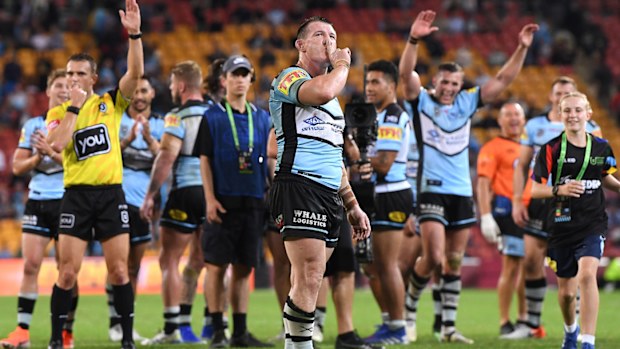 Sharks see-off Titans at Suncorp