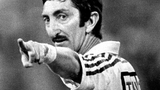 Controversial referee Barry Gomersall.