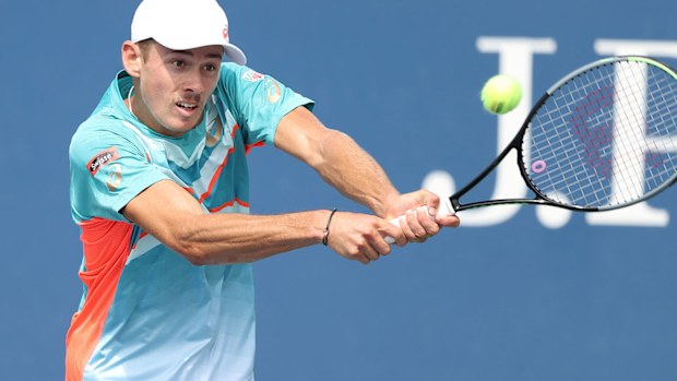 Alex de Minaur is through to the third round of the US Open.